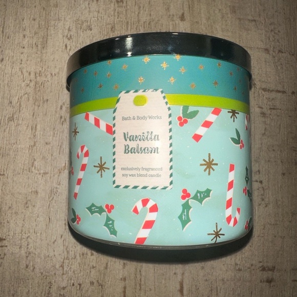 Bath & Body Works Vanilla Balsam 3 Wick Candle - Picture 1 of 2
